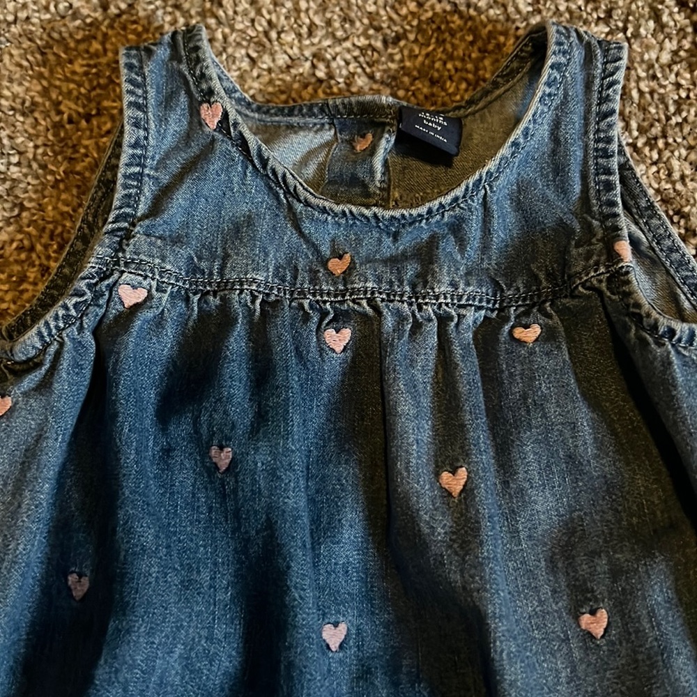 Baby gap heart print denim dress